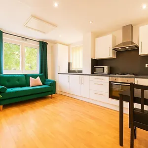 One Bedroom In Centre , Cardiff United Kingdom